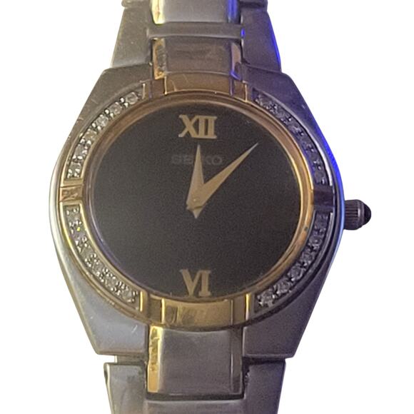 Seiko Ladies Seiko Dress‎ Watch Black Dial Stones around Bezel Elegant Classy main image 4